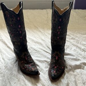 Corral Vintage Stunning Cowgirl Boot 10.5 in excellent condition.